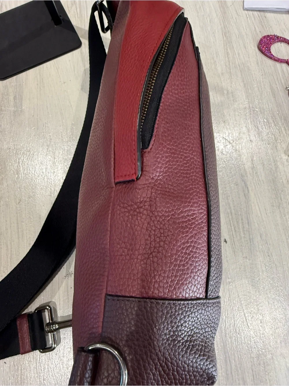 Coach Men's Manhattan Derby Tote Burgundy Leather Sling Backpack